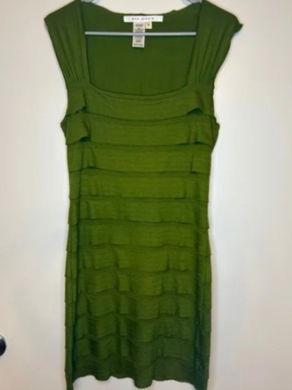 Max Studio Sleeveless Green Textured Dress – Size M